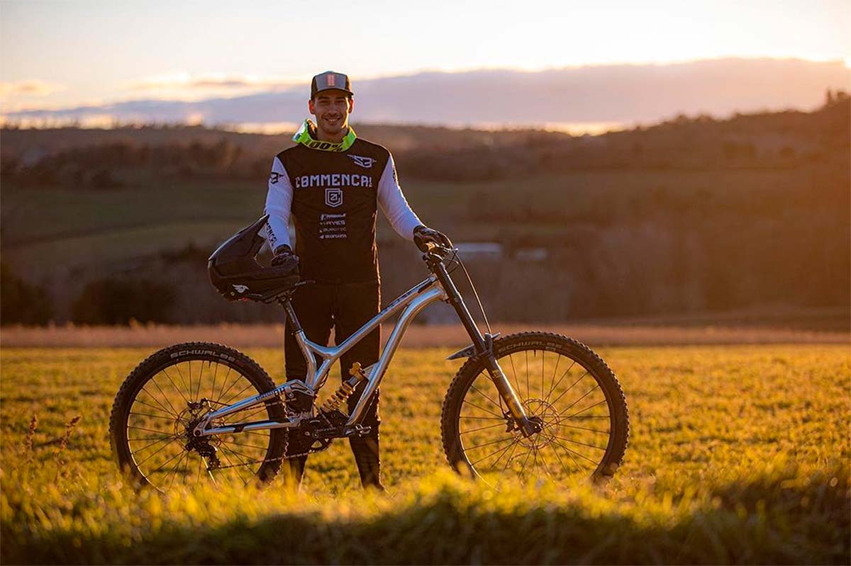 Ángel Suárez se despide del Commencal21 Team